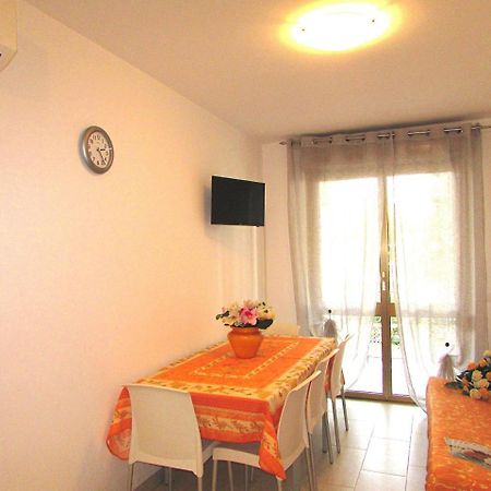 Isi Apartment Bibione Exterior photo
