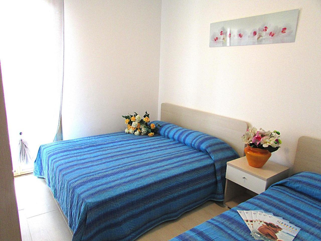 Isi Apartment Bibione Exterior photo